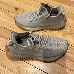 Yeezy Boost 350 V2 Sesame